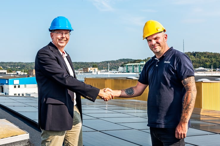 Solceller_ChristianSchwartz_Molndal_Energi_DannyGilmartin_Platpressning